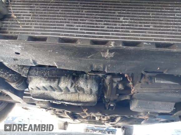 ✅ 2014 Volkswagen Passat S • VIN: 1VWAT7A37EC055299 • Lot: 43623752. Listed on IAAI with 162,545 mi. Free auction sales archive from the USA and detailed vehicle history report at DreamBid. Image 14.