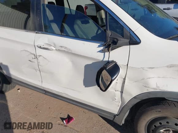 ✅ 2017 Honda Pilot EX-L • VIN: 5FNYF5H52HB045498 • Лот: 43811861. Опубликован ранее на IAAI с пробегом 112 199 миль. Бесплатный доступ к архиву аукционных продаж из США и подробный отчёт об истории автомобиля на DreamBid. Изображение 17.