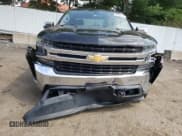 ✅ 2019 Chevrolet Silverado 1500 LT • VIN: 1GCUYDED1KZ142126 • Lot: 62430484. Wystawiony na Copart z przebiegiem 44 899 mil. Bezpłatny archiwum sprzedaży aukcyjnych z USA i szczegółowy raport historii pojazdu na DreamBid. Zdjęcie 5.