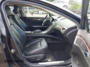 ✅ 2013 Lincoln MKZ • VIN: 3LN6L2G91DR822745 • Lot: 42749295. Wystawiony na IAAI z przebiegiem 203 706 mil. Bezpłatny archiwum sprzedaży aukcyjnych z USA i szczegółowy raport historii pojazdu na DreamBid. Zdjęcie 5.