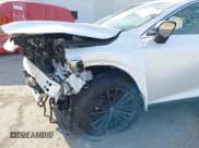 ✅ 2024 Lexus RX 350h • VIN: 2T2BBMCA3RC062053 • Lot: 41232401. Listed on IAAI with 763 mi. Free auction sales archive from the USA and detailed vehicle history report at DreamBid. Image 17.