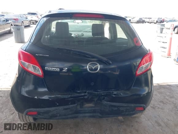 ✅ 2012 Mazda 2 Sport • VIN: JM1DE1KY8C0144265 • Лот: 42914769. Опубликован ранее на IAAI с пробегом 101 043 миль. Бесплатный доступ к архиву аукционных продаж из США и подробный отчёт об истории автомобиля на DreamBid. Изображение 17.