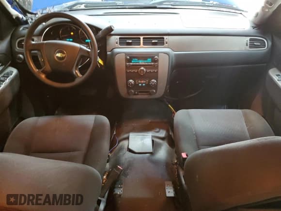 ✅ 2012 Chevrolet Tahoe Commercial • VIN: 1GNLC2E0XCR252970 • Lot: 66516875. Listed on Copart with 130,511 mi. Free auction sales archive from the USA and detailed vehicle history report at DreamBid. Image 8.