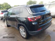 ✅ 2022 Jeep Compass Latitude • VIN: 3C4NJDBB0NT124370 • Lot: 43007081. Listed on IAAI with 34,161 mi. Free auction sales archive from the USA and detailed vehicle history report at DreamBid. Image 3.