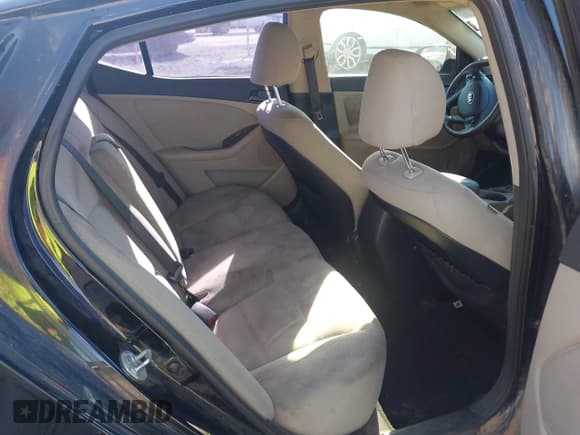 ✅ 2013 Kia Optima LX • VIN: 5XXGM4A72DG247496 • Lot: 43419449. Listed on IAAI with 170,976 mi. Free auction sales archive from the USA and detailed vehicle history report at DreamBid. Image 8.