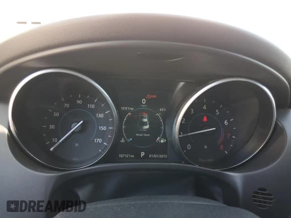 ✅ 2017 Jaguar XE 25t • VIN: SAJAR4BG1HA978526 • Lot: 61573485. Wystawiony na Copart z przebiegiem 107 121 mil. Bezpłatny archiwum sprzedaży aukcyjnych z USA i szczegółowy raport historii pojazdu na DreamBid. Zdjęcie 9.