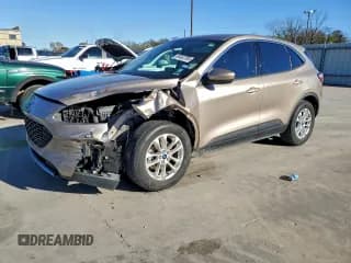 ✅ 2020 Ford Escape SE • VIN: 1FMCU0G66LUB01984 • Лот: 94532705. Опубликован ранее на Copart с пробегом 89 973 миль. Бесплатный доступ к архиву аукционных продаж из США и подробный отчёт об истории автомобиля на DreamBid. Изображение 1.