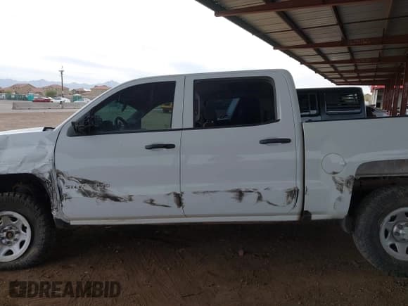 ✅ 2018 Chevrolet Silverado 1500 Work Truck • VIN: 3GCUKNEC2JG308361 • Lot: 41741803. Listed on IAAI with 121,793 mi. Free auction sales archive from the USA and detailed vehicle history report at DreamBid. Image 14.