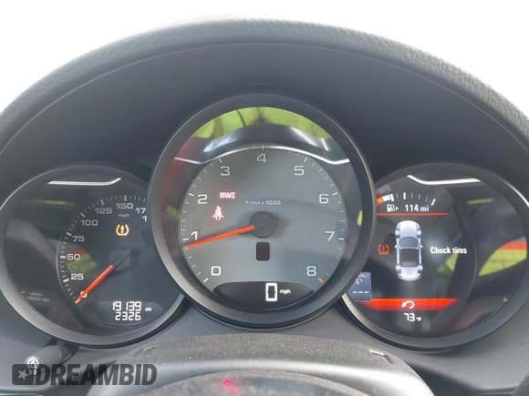 ✅ 2017 Porsche 718 Boxster S • VIN: WP0CB2A89HS241269 • Lot: 43599737. Wystawiony na IAAI z przebiegiem 19 139 mil. Bezpłatny archiwum sprzedaży aukcyjnych z USA i szczegółowy raport historii pojazdu na DreamBid. Zdjęcie 7.