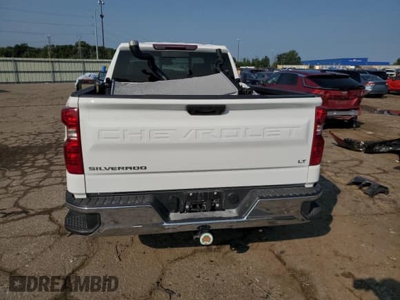 ✅ 2025 Chevrolet Silverado 1500 • VIN: 1GCRKDEK7SZ149409 • Лот: 67103035. Опубликован ранее на Copart с пробегом 2 060 миль. Бесплатный доступ к архиву аукционных продаж из США и подробный отчёт об истории автомобиля на DreamBid. Изображение 6.