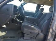 ✅ 2006 Chevrolet Silverado 2500HD LT2 • VIN: 1GCHK23D46F200540 • Lot: 47072885. Wystawiony na Copart z przebiegiem 160 542 mil. Bezpłatny archiwum sprzedaży aukcyjnych z USA i szczegółowy raport historii pojazdu na DreamBid. Zdjęcie 7.