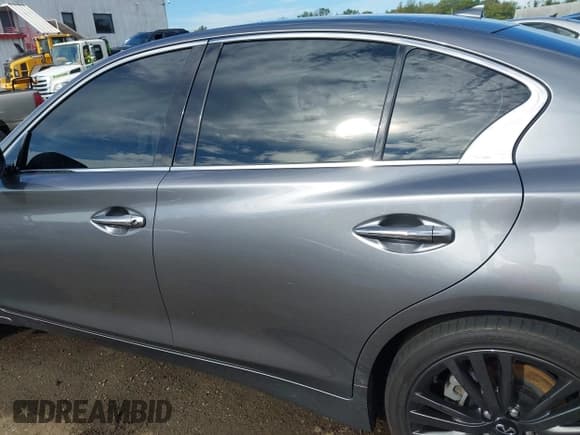 ✅ 2020 Infiniti Q50 Luxe • VIN: JN1EV7AP0LM204907 • Лот: 43299124. Опубликован ранее на IAAI с пробегом 81 692 миль. Бесплатный доступ к архиву аукционных продаж из США и подробный отчёт об истории автомобиля на DreamBid. Изображение 14.