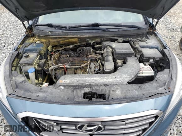 ✅ 2017 Hyundai Sonata SE • VIN: 5NPE24AF0HH476354 • Lot: 53007173. Listed on Copart with 101,639 mi. Free auction sales archive from the USA and detailed vehicle history report at DreamBid. Image 11.