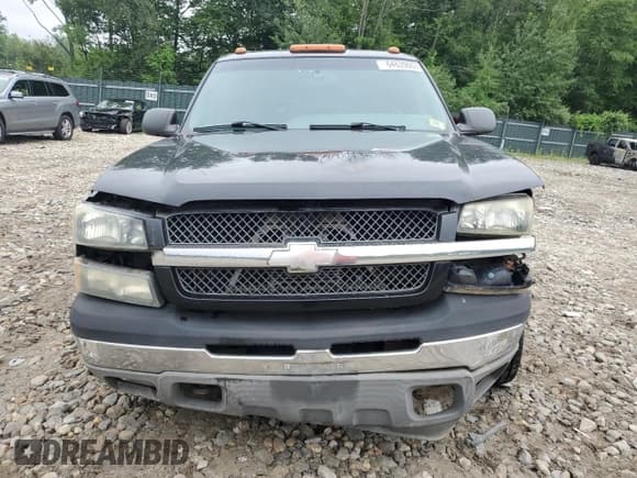 ✅ 2003 Chevrolet Silverado 1500HD LS • VIN: 1GCGK13U63F242001 • Лот: 64639004. Опубликован ранее на Copart с пробегом 165 645 миль. Бесплатный доступ к архиву аукционных продаж из США и подробный отчёт об истории автомобиля на DreamBid. Изображение 5.