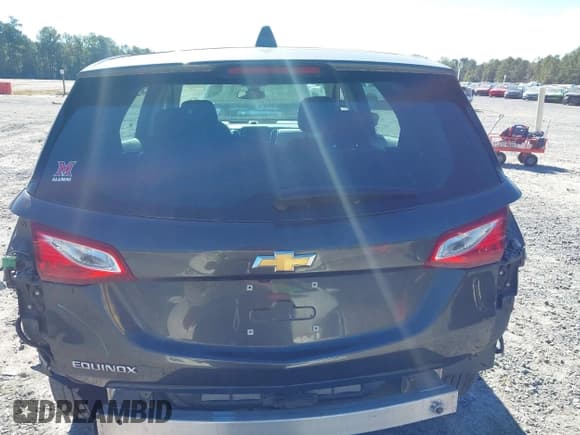 ✅ 2020 Chevrolet Equinox LS • VIN: 3GNAXHEV7LS619850 • Lot: 43511955. Wystawiony na IAAI z przebiegiem 47 118 mil. Bezpłatny archiwum sprzedaży aukcyjnych z USA i szczegółowy raport historii pojazdu na DreamBid. Zdjęcie 17.