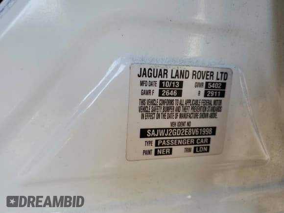 ✅ 2014 Jaguar XJ Portfolio • VIN: SAJWJ2GD2E8V61998 • Lot: 42962645. Wystawiony na Copart z przebiegiem 101 609 mil. Bezpłatny archiwum sprzedaży aukcyjnych z USA i szczegółowy raport historii pojazdu na DreamBid. Zdjęcie 13.