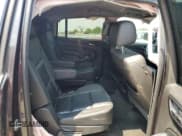 ✅ 2016 Chevrolet Suburban LT • VIN: 1GNSKHKC9GR150176 • Lot: 65519994. Wystawiony na Copart z przebiegiem 139 494 mil. Bezpłatny archiwum sprzedaży aukcyjnych z USA i szczegółowy raport historii pojazdu na DreamBid. Zdjęcie 11.