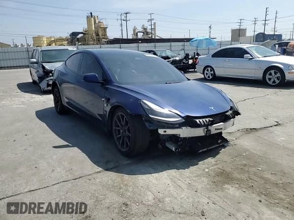 ✅ 2021 Tesla Model 3 Long Range • VIN: 5YJ3E1EB7MF878885 • Lot: 54011175. Wystawiony na Copart z przebiegiem 90 116 mil. Bezpłatny archiwum sprzedaży aukcyjnych z USA i szczegółowy raport historii pojazdu na DreamBid. Zdjęcie 14.