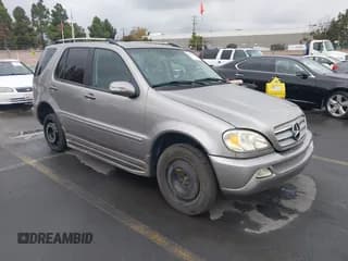 ✅ 2005 Mercedes-Benz M 350 • VIN: 4JGAB57E35A565529 • Лот: 43719768. Опубликован ранее на IAAI с пробегом 288 264 миль. Бесплатный доступ к архиву аукционных продаж из США и подробный отчёт об истории автомобиля на DreamBid. Изображение 1.