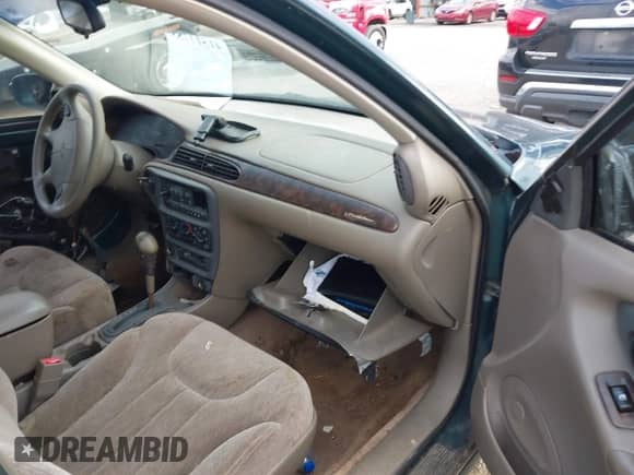 1999 Chevrolet Malibu LS with VIN 1G1NE52M1X6205394, listed as a IAAI auction lot 41514253 with 179,224 mi miles and . Bid and sale history available at DreamBid. Image 5.