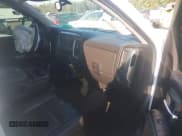 ✅ 2014 Chevrolet Silverado 1500 LTZ • VIN: 1GCVKSEC1EZ154718 • Lot: 43308583. Wystawiony na IAAI z przebiegiem 110 645 mil. Bezpłatny archiwum sprzedaży aukcyjnych z USA i szczegółowy raport historii pojazdu na DreamBid. Zdjęcie 5.