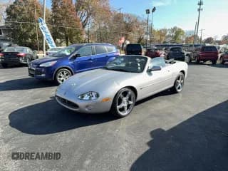 ✅ 2002 Jaguar XK • VIN: SAJDA42C02NA24466 • Lot: 93277815. Wystawiony na Copart z przebiegiem 104 027 mil. Bezpłatny archiwum sprzedaży aukcyjnych z USA i szczegółowy raport historii pojazdu na DreamBid. Zdjęcie 2.