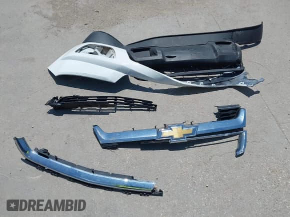 ✅ 2019 Chevrolet Colorado 2WD Work Truck • VIN: 1GCGSBEN9K1224096 • Лот: 42508462. Опубликован ранее на IAAI с пробегом 75 450 миль. Бесплатный доступ к архиву аукционных продаж из США и подробный отчёт об истории автомобиля на DreamBid. Изображение 11.