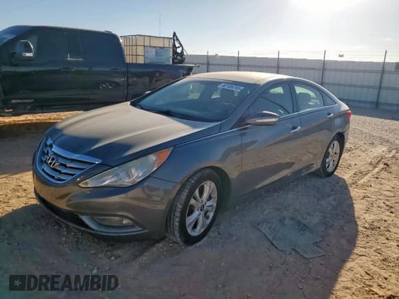 ✅ 2012 Hyundai Sonata Limited • VIN: 5NPEC4AC0CH401780 • Лот: 92185745. Опубликован ранее на Copart с пробегом 87 902 миль. Бесплатный доступ к архиву аукционных продаж из США и подробный отчёт об истории автомобиля на DreamBid. Изображение 1.