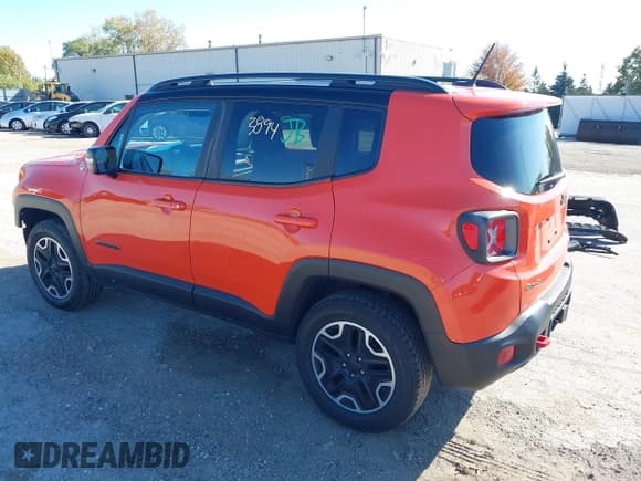 ✅ 2017 Jeep Renegade Trailhawk • VIN: ZACCJBCB2HPF95331 • Лот: 43493894. Опубликован ранее на IAAI с пробегом 67 158 миль. Бесплатный доступ к архиву аукционных продаж из США и подробный отчёт об истории автомобиля на DreamBid. Изображение 3.