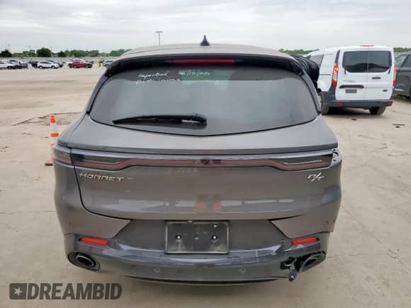 2024 Dodge Hornet R/T z VIN ZACPDFCW4R3A29263, wystawiony jako Copart lot #63423425 z przebiegiem 25 382 mil mil oraz Nie do naprawy • Non repairable. Historia ofert i sprzedaży dostępna na DreamBid. Obrazek 6.