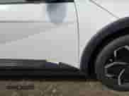 ✅ 2023 Hyundai Ioniq 5 Preferred • VIN: KM8KN4AE7PU140623 • Lot: 74335524. Wystawiony na Copart z przebiegiem Nie podano mil. Skorzystaj z bezpłatnego archiwum sprzedaży aukcyjnych z USA i zobacz szczegółowy raport historii pojazdu na DreamBid. Zdjęcie 13.