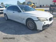 ✅ 2009 BMW 7 Series 750Li • VIN: WBAKB83589CY57488 • Lot: 43861981. Listed on IAAI with 145,569 mi. Free auction sales archive from the USA and detailed vehicle history report at DreamBid. Image 1.