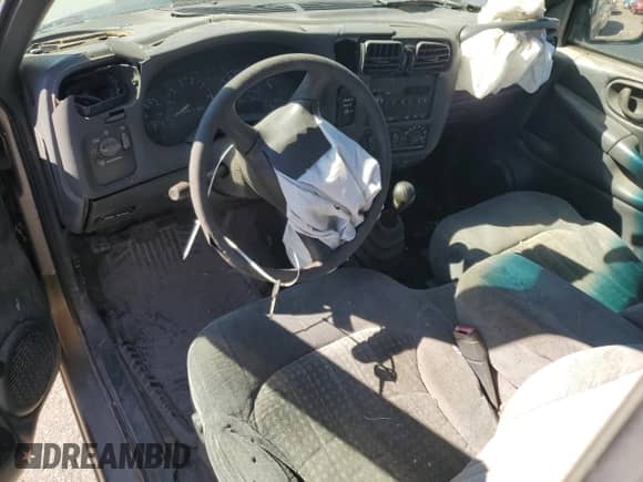 2002 Chevrolet S-10 LS с VIN 1GCCS145628257655, выставлен на аукционе Copart как лот 76346974 с пробегом 270 231 миль миль и Списание • Salvage title. История ставок и продаж доступна на DreamBid. Изображение 8.