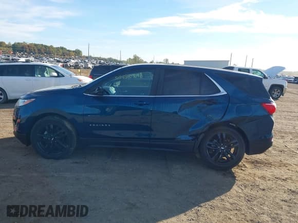 ✅ 2021 Chevrolet Equinox LT • VIN: 2GNAXKEV8M6116454 • Lot: 43407648. Listed on IAAI with 34,434 mi. Free auction sales archive from the USA and detailed vehicle history report at DreamBid. Image 14.