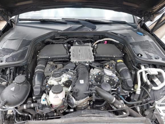 ✅ 2017 Mercedes-Benz C 43 AMG • VIN: WDDWJ6EB8HF513516 • Lot: 43288986. Wystawiony na IAAI z przebiegiem 90 109 mil. Bezpłatny archiwum sprzedaży aukcyjnych z USA i szczegółowy raport historii pojazdu na DreamBid. Zdjęcie 10.