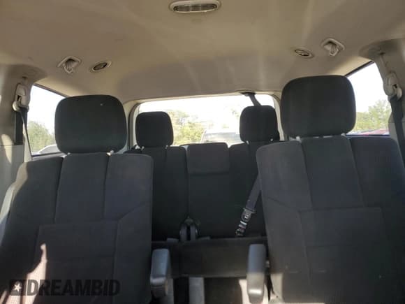 ✅ 2012 Dodge Grand Caravan SE • VIN: 2C4RDGBG8CR243385 • Lot: 85910005. Listed on Copart with 202,846 mi. Free auction sales archive from the USA and detailed vehicle history report at DreamBid. Image 10.
