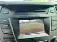 ✅ 2016 Hyundai Santa Fe Limited • VIN: 5XYZUDLA7GG357624 • Lot: 72616734. Wystawiony na Copart z przebiegiem 185 643 mil mil. Skorzystaj z bezpłatnego archiwum sprzedaży aukcyjnych z USA i zobacz szczegółowy raport historii pojazdu na DreamBid. Zdjęcie 9.