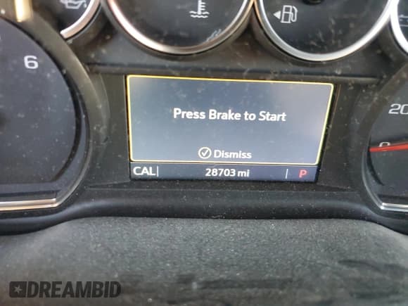 ✅ 2021 Chevrolet Silverado 1500 RST • VIN: 1GCUYEED4MZ180474 • Lot: 69986724. Wystawiony na Copart z przebiegiem 28 703 mil. Bezpłatny archiwum sprzedaży aukcyjnych z USA i szczegółowy raport historii pojazdu na DreamBid. Zdjęcie 9.