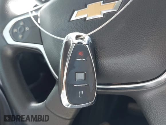 ✅ 2019 Chevrolet Traverse LS • VIN: 1GNERFKW8KJ125753 • Lot: 43538910. Wystawiony na IAAI z przebiegiem 83 003 mil. Bezpłatny archiwum sprzedaży aukcyjnych z USA i szczegółowy raport historii pojazdu na DreamBid. Zdjęcie 11.