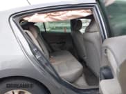 ✅ 2011 Honda Insight • VIN: JHMZE2H36BS004868 • Лот: 43719131. Опубликован ранее на IAAI с пробегом 367 130 миль. Бесплатный доступ к архиву аукционных продаж из США и подробный отчёт об истории автомобиля на DreamBid. Изображение 8.