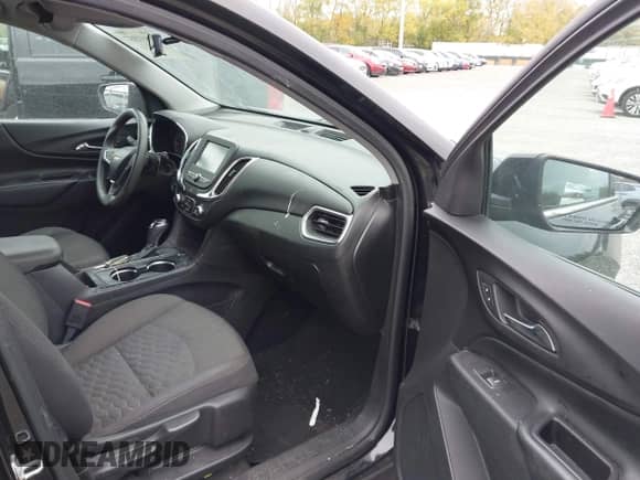 2018 Chevrolet Equinox LT с VIN 2GNAXJEV6J6121447, выставлен на аукционе IAAI как лот 43517357 с пробегом 166 334 миль миль и . История ставок и продаж доступна на DreamBid. Изображение 5.