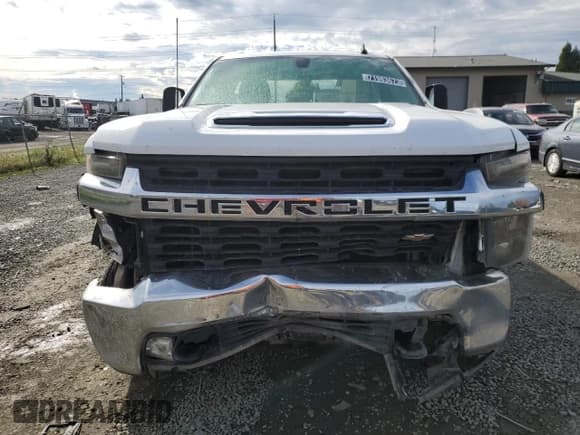 ✅ 2022 Chevrolet Silverado 2500HD • VIN: 1GC0YNE79NF136689 • Lot: 71983673. Wystawiony na Copart z przebiegiem 75 982 mil. Bezpłatny archiwum sprzedaży aukcyjnych z USA i szczegółowy raport historii pojazdu na DreamBid. Zdjęcie 5.