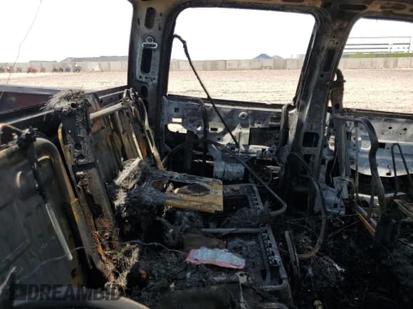 ✅ 2007 Chevrolet Silverado 1500 LT2 • VIN: 2GCEC13Z371180182 • Lot: 64821545. Listed on Copart with Not provided. Free auction sales archive from the USA and detailed vehicle history report at DreamBid. Image 10.