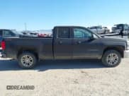 ✅ 2019 Chevrolet Silverado 1500 LT • VIN: 2GCVKPEC2K1198132 • Lot: 43262419. Wystawiony na IAAI z przebiegiem 128 687 mil. Bezpłatny archiwum sprzedaży aukcyjnych z USA i szczegółowy raport historii pojazdu na DreamBid. Zdjęcie 13.