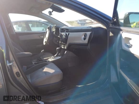 ✅ 2019 Toyota Corolla LE • VIN: 2T1BURHE7KC201310 • Lot: 43670254. Listed on IAAI with 146,506 mi. Free auction sales archive from the USA and detailed vehicle history report at DreamBid. Image 5.