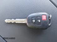 ✅ 2019 Toyota Highlander LE • VIN: 5TDZZRFH8KS325347 • Lot: 43575423. Listed on IAAI with 46,879 mi. Free auction sales archive from the USA and detailed vehicle history report at DreamBid. Image 11.