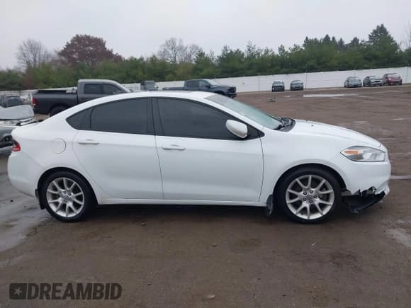 ✅ 2013 Dodge Dart SXT • VIN: 1C3CDFBH0DD667158 • Lot: 43738347. Listed on IAAI with 222,909 mi. Free auction sales archive from the USA and detailed vehicle history report at DreamBid. Image 13.