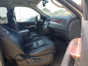 ✅ 2007 Chevrolet Suburban LT • VIN: 3GNFC16J57G318880 • Лот: 42993078. Опубликован ранее на IAAI с пробегом 145 185 миль. Бесплатный доступ к архиву аукционных продаж из США и подробный отчёт об истории автомобиля на DreamBid. Изображение 5.