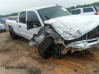 ✅ 2003 Chevrolet Silverado 2500HD LS • VIN: 1GCHK23143F107535 • Lot: 42000348. Wystawiony na IAAI z przebiegiem Nie podano. Bezpłatny archiwum sprzedaży aukcyjnych z USA i szczegółowy raport historii pojazdu na DreamBid. Zdjęcie 1.