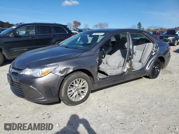 ✅ 2017 Toyota Camry XLE • VIN: 4T1BF1FK2HU366497 • Lot: 90336515. Wystawiony na Copart z przebiegiem 189 214 mil. Bezpłatny archiwum sprzedaży aukcyjnych z USA i szczegółowy raport historii pojazdu na DreamBid. Zdjęcie 1.